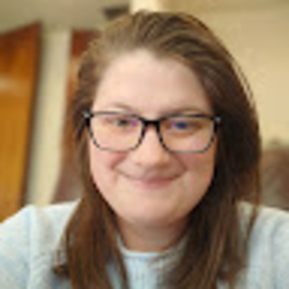 Meet your Posher, Michaela - Picture 1 of 1